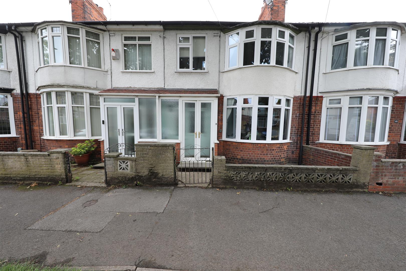 Property & Houses for Sale & Let in Hull Symonds & Greenham